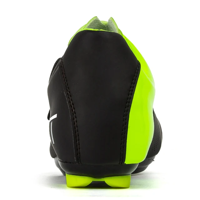 통기성과 편안함을 겸비한 다목적 사이클링 스니커즈