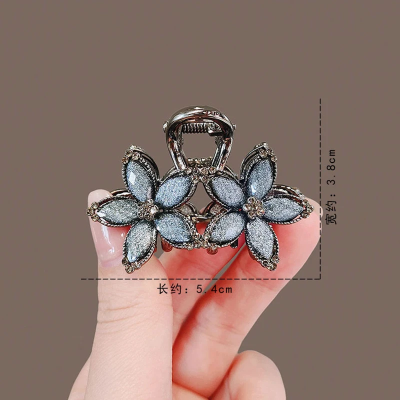 Neue Blume schwarze Farbe High-End-Haarnadel Frauen Rücken Kopf halb gebundene Haars pange hohe Pferdes chwanz Haarnadel Metall Haarschmuck – Detail 2