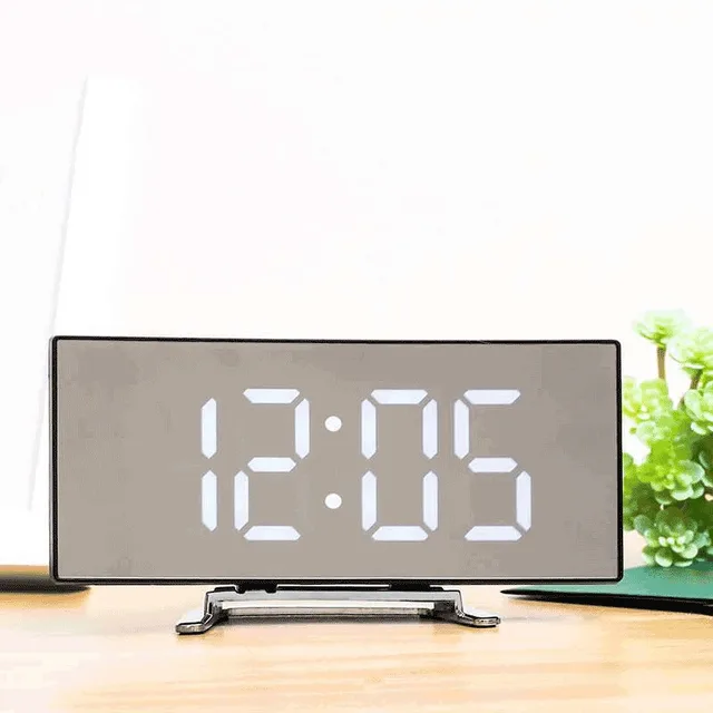 LED Spiegeluhr, Display Uhr, Wecker, Uhr – GadgetCube®