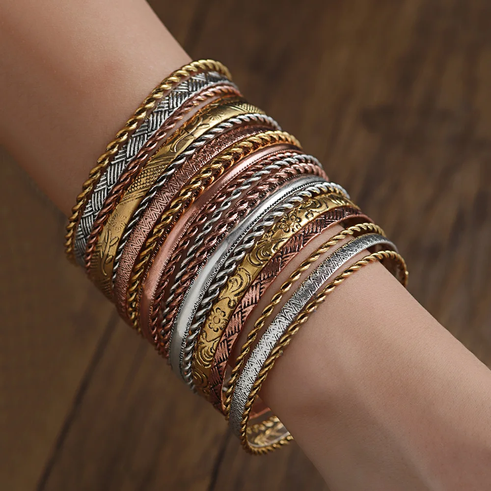

Punk Gold Color Bangle Bracelet Set Bohemian Multi-layer Geometric Metal Big Circle Braclets for Women Girls Fashion Jewelry