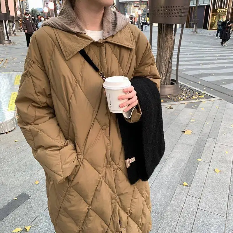 

2023 New down Jacket Women's Long Knitted Hat Doll Collar Diamond Lattice Loose Overknee Thickened Coat Fashion