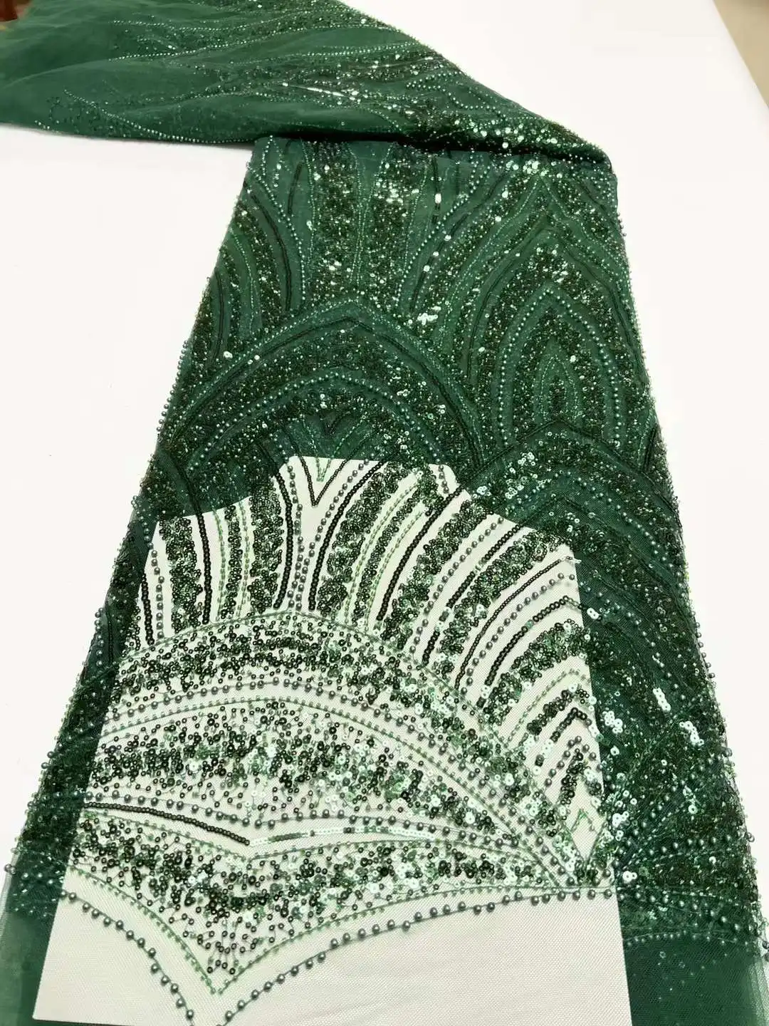 

Luxury African Sequins Beaded Lace Fabric 2023 High Quality French Groom Wedding Bridal EmbroideryTulle Lace Fabric DX38TY
