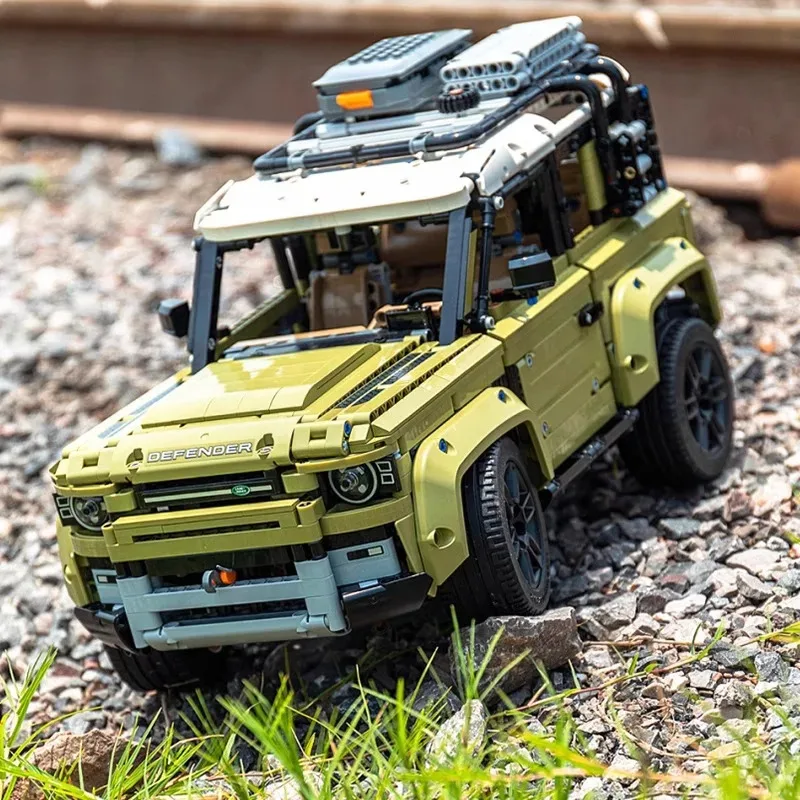2573PCS 1:8 테크니컬 디펜더 오프로드 자동차 조립 블록 브릭 SUV 자동차 장난감 어린이 선물