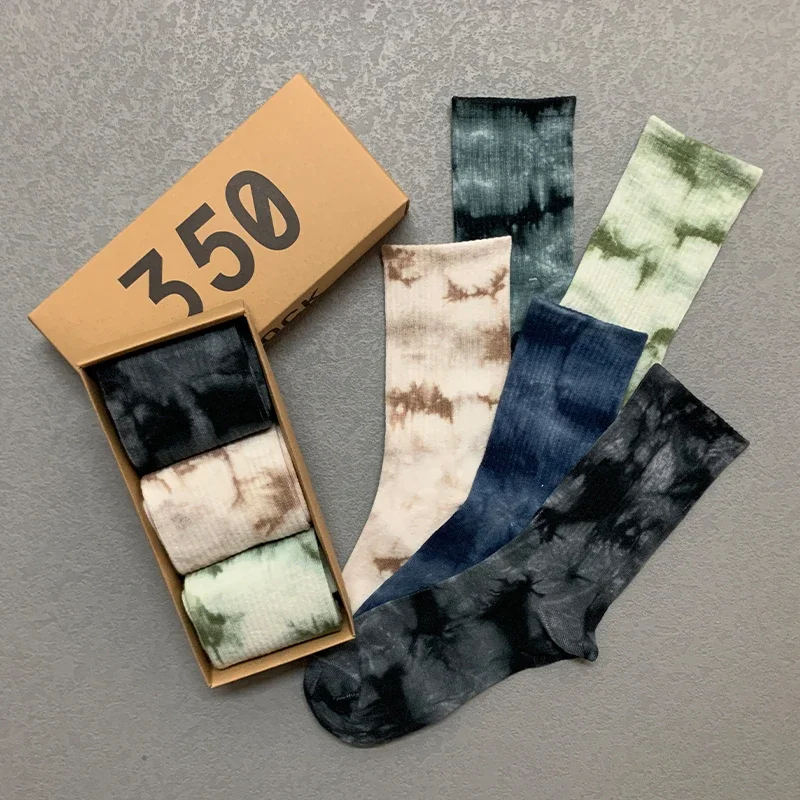 

3 pairs of gift boxed men's and women's cotton socks, street vortex high dye Harajuku hip-hop couple fashion sports socks