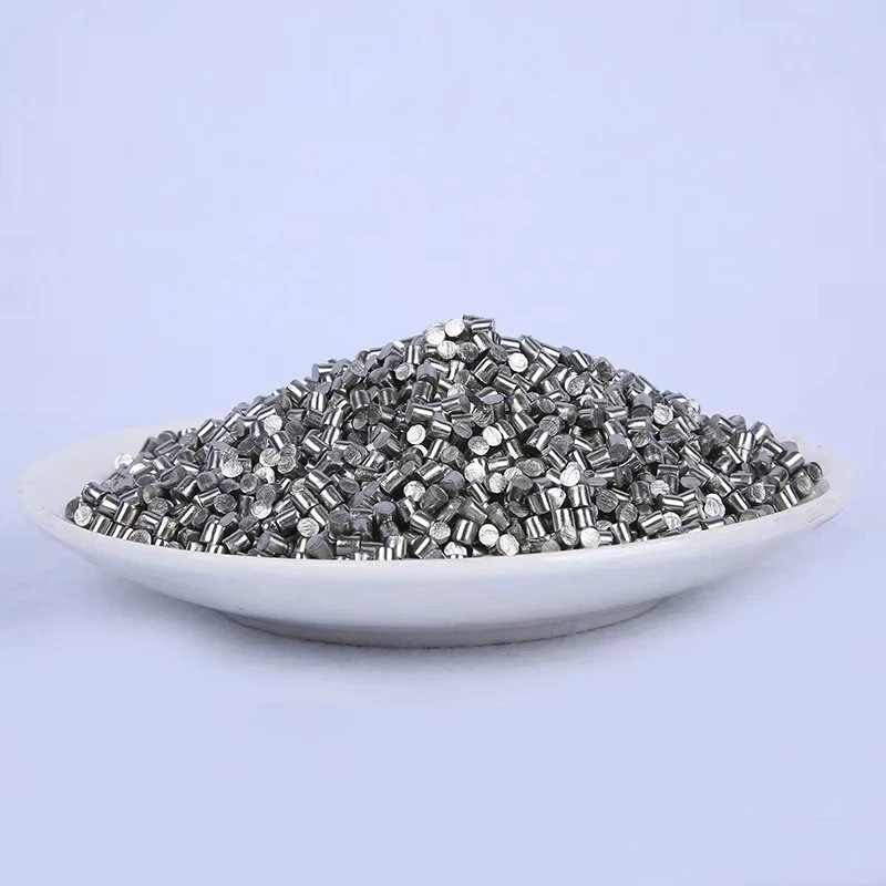 High Purity Iron Particles Measuring 3 x 3 mm and Featuring a Fe Purity of 99.9% Are Utilized in Scientific Experiments