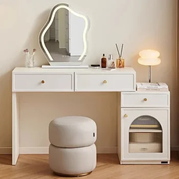 Luxury Table Vanity Desk Light Mirror Seat Dressing Table White Dresser Light Luxury Dressing Table Penteadeira Hotel Furniture