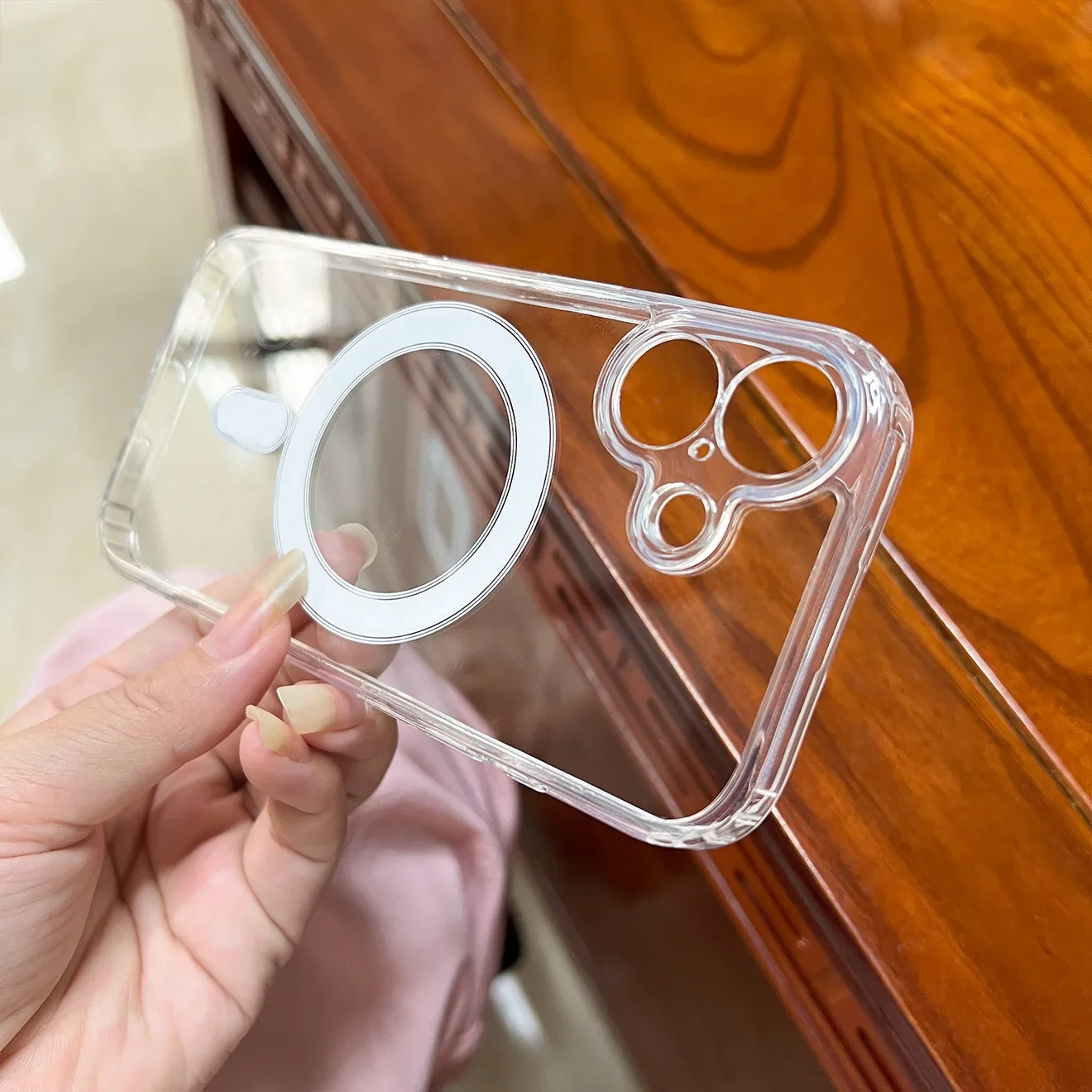Clear Magnetic Case for iPhone thumbnail 7