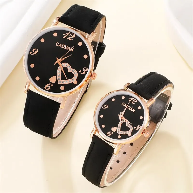 Quartz Watch Couple Watch For Women Men Clock Male Calendar Love Dial Leather Ladies Man Watch
