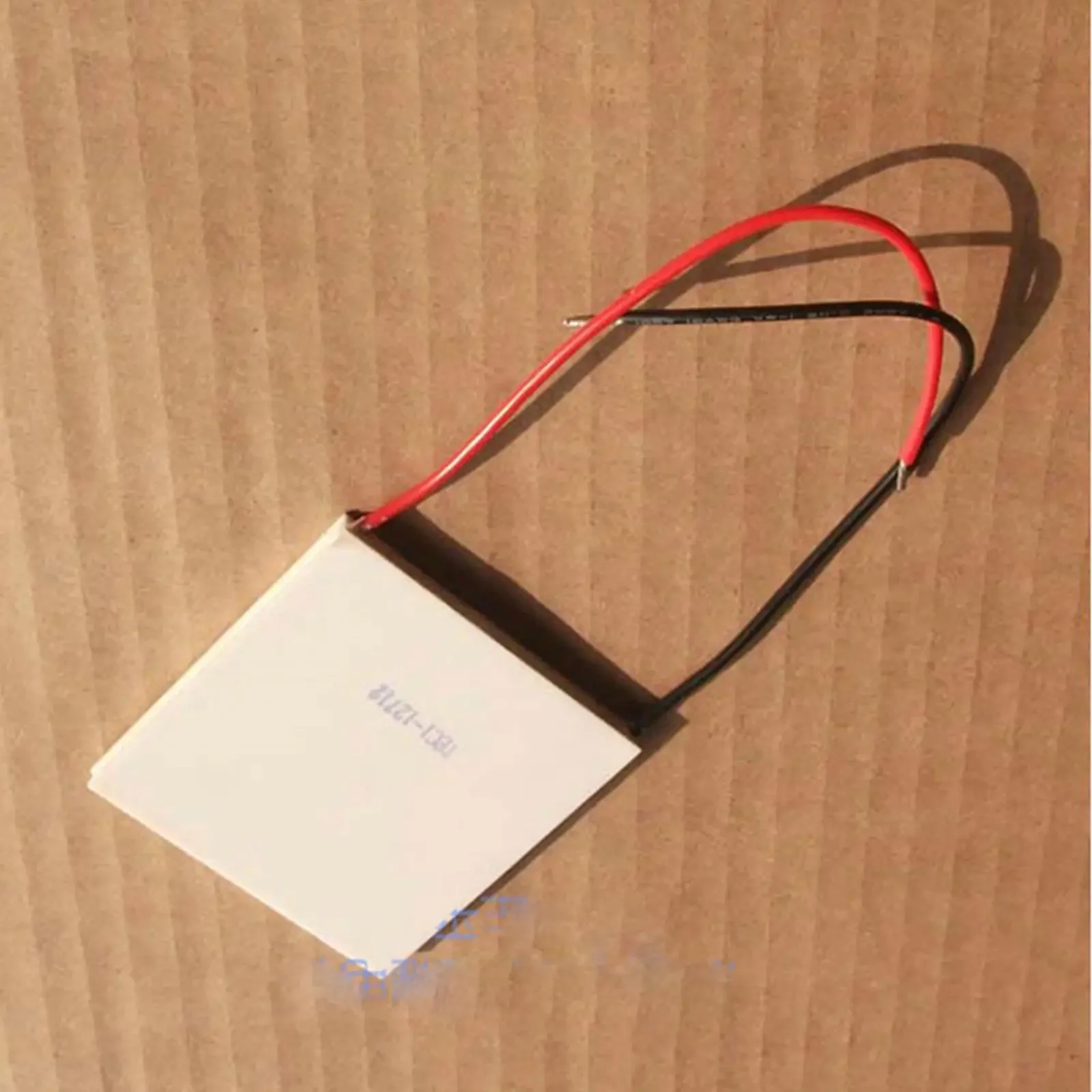 62x62x5.0mm 12A 16V 102W TEC1-12712 Thermoelectric Cooler Peltier Heatsink