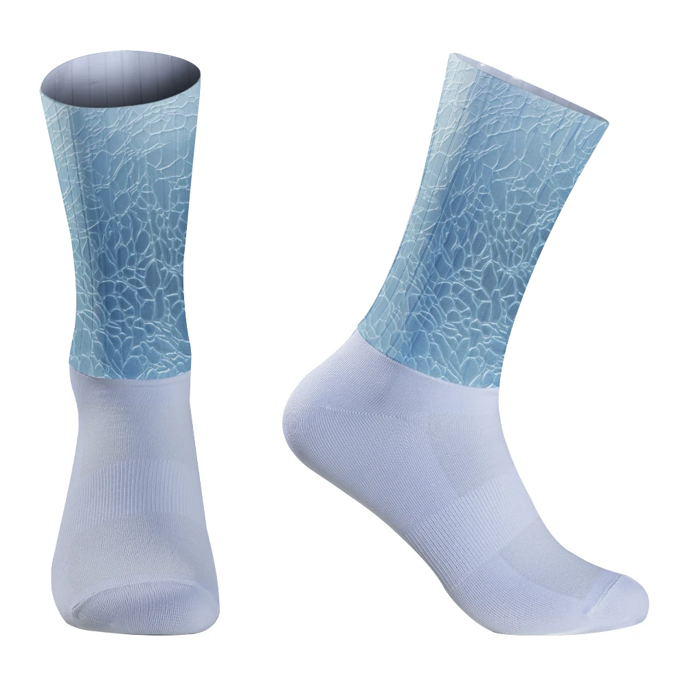 

2024 New Summer Breathable Cycling Socks Anti Slip Silicone Seamless Socks Men Women Road Bike