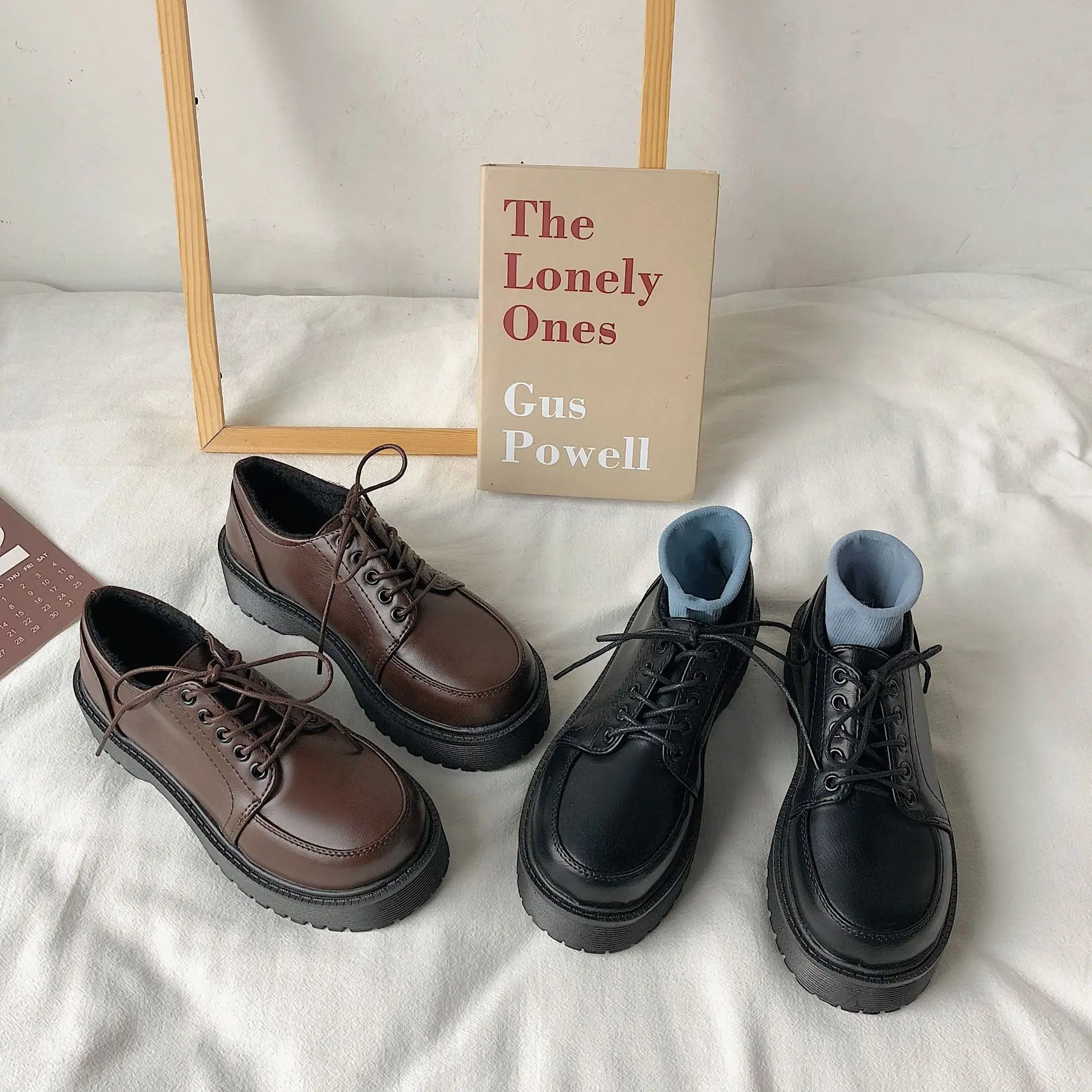 Women Casual Flats Black Brown Vintage Flats Shoes Women Spring Summer Fashion Comfortable Lace Up Platform Oxford Loafers Casual Boat Shoes