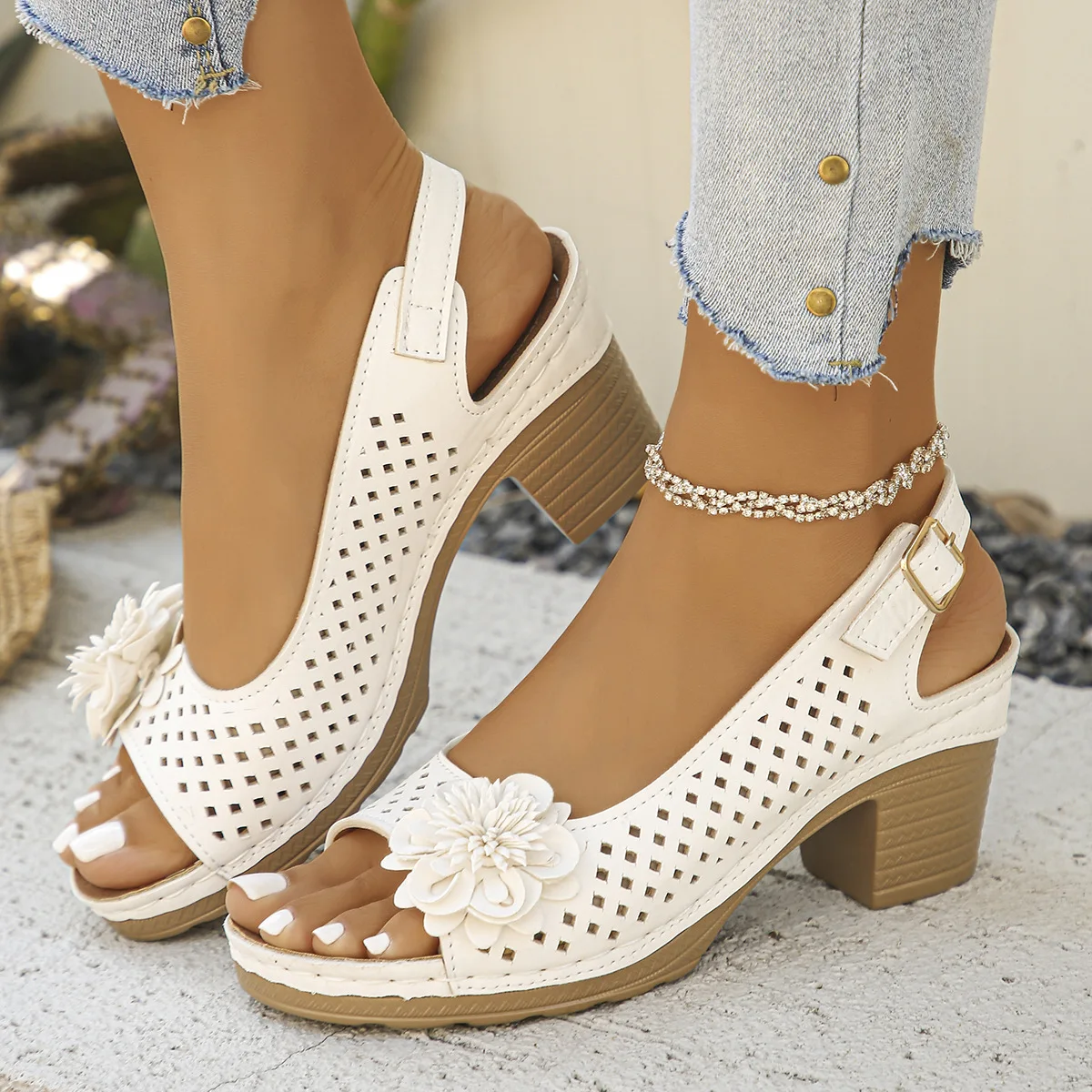 Women's Sandals  Summer Classic Retro Slip-on Comfortable High Heels Breathable Non-slip Light Sandals for Women Mujer