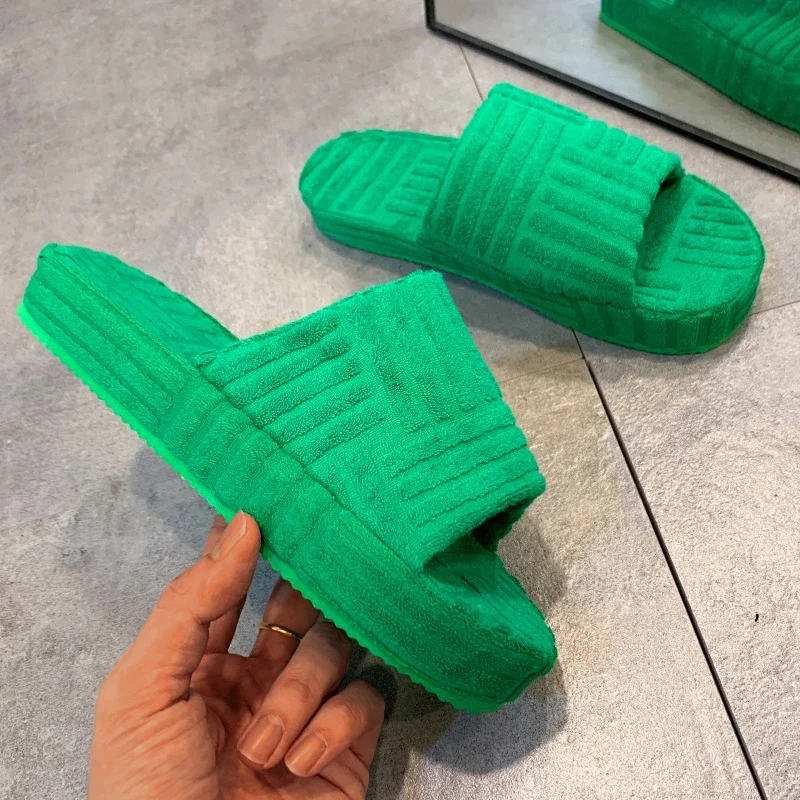 

Peep Toe Thick Sole Women Slippers Summer Autumn Green Corduroy Flat Outwear Women's Slippers Runway Flip Flops Women