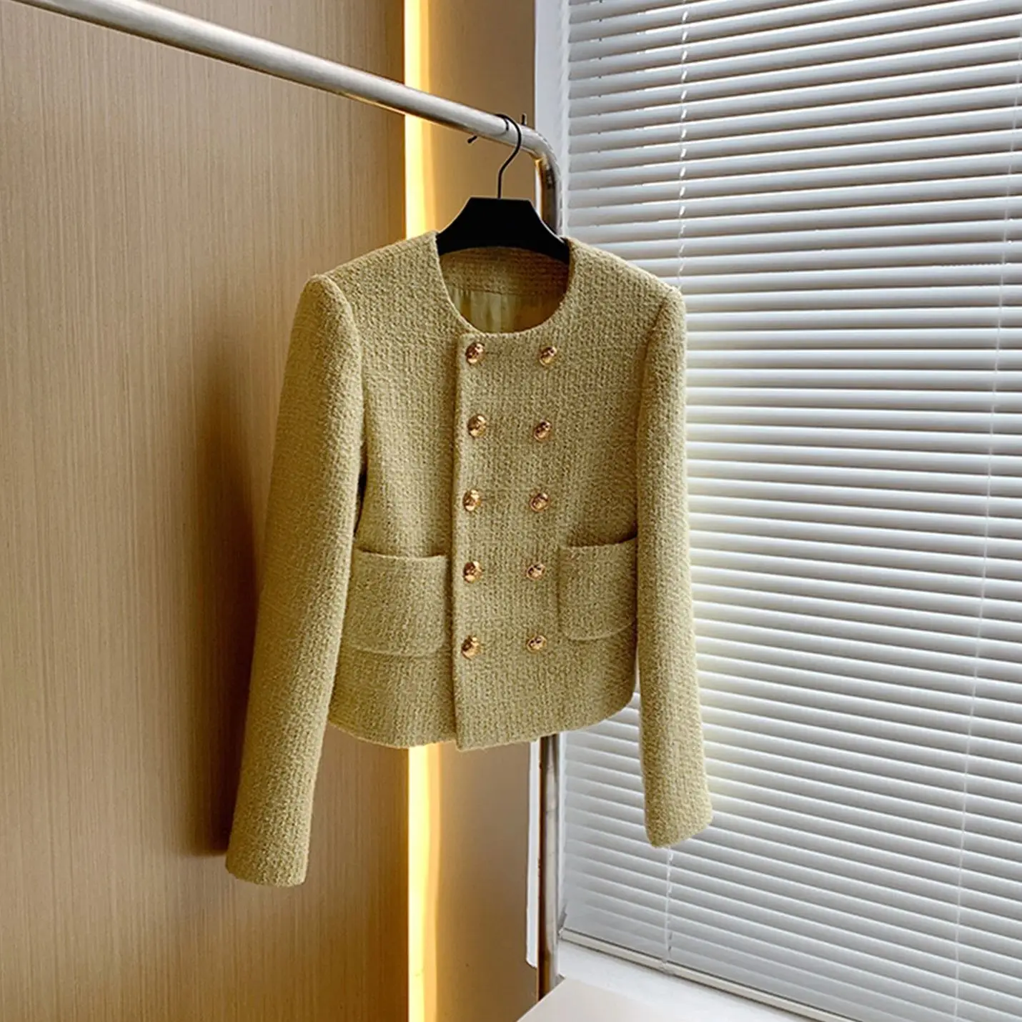 

Double Breasted Small Fragrant Wind Tweed Jacket Women Cropped Casual Blazer Coat Elegant Chic Round Neck Outwear Spring Autumn