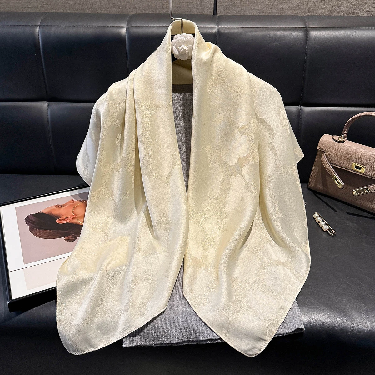 2025 Latest Women's Fashion Hijab Silky Muslim Square Shawl Luxury Brand Soft Female Scarf Spring and Autumn Sun Protection