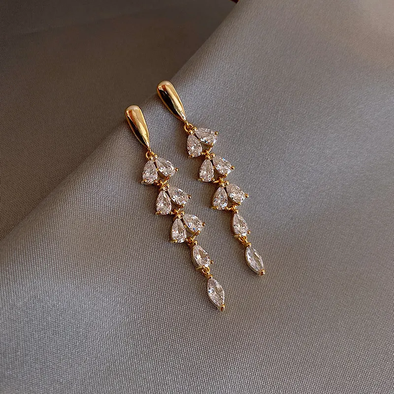 Shiny Zircon Tassel Leaf Shape Gold Color Earrings Women New Fashion Jewelry Wedding Party Unusual Girl's Luxury Earrings crystal tassel earrings,dangle earrings,drop earrings,long earrings,golden earrings