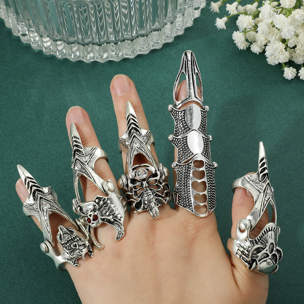 10 Pieces Finger Claws Rings Full Finger Set Retro Metal Nail Punk Rock  Nail Finger Armor Gothic Talon Nail Fingertip Claw for Cosplay Nail Art