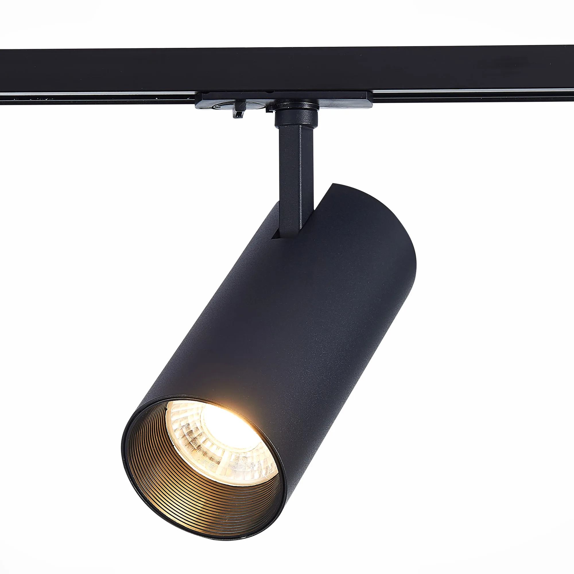 ST350.446.30.36 Св-к трек. Мат. черный LED 1*30W 4000K 2 700Lm Ra≥90 36° IP20 L177xW77xH204 100-240V |