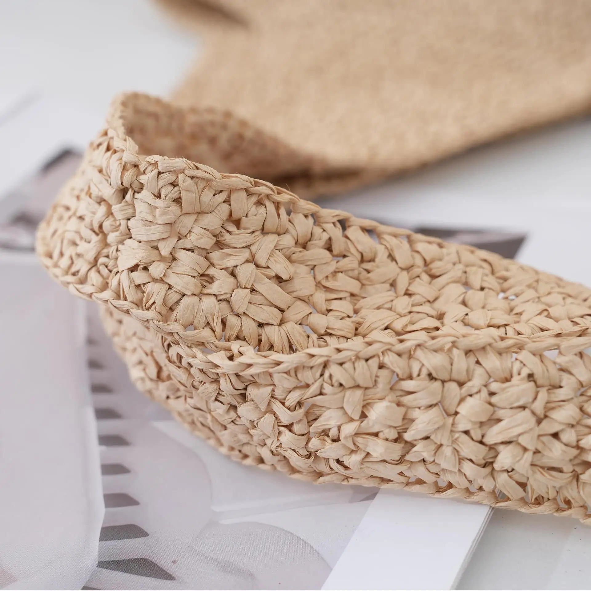 Large Capacity Straw Hobo Bag Handmade Summer Beach Handbag_voghion.com
