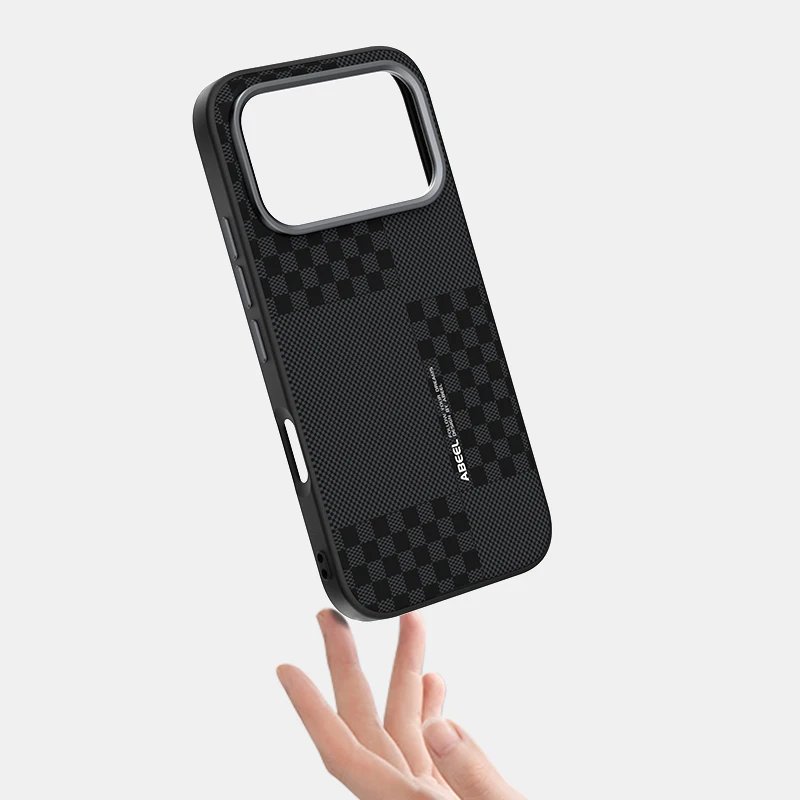 Carbon Fiber Design Protective Case with MagSafe