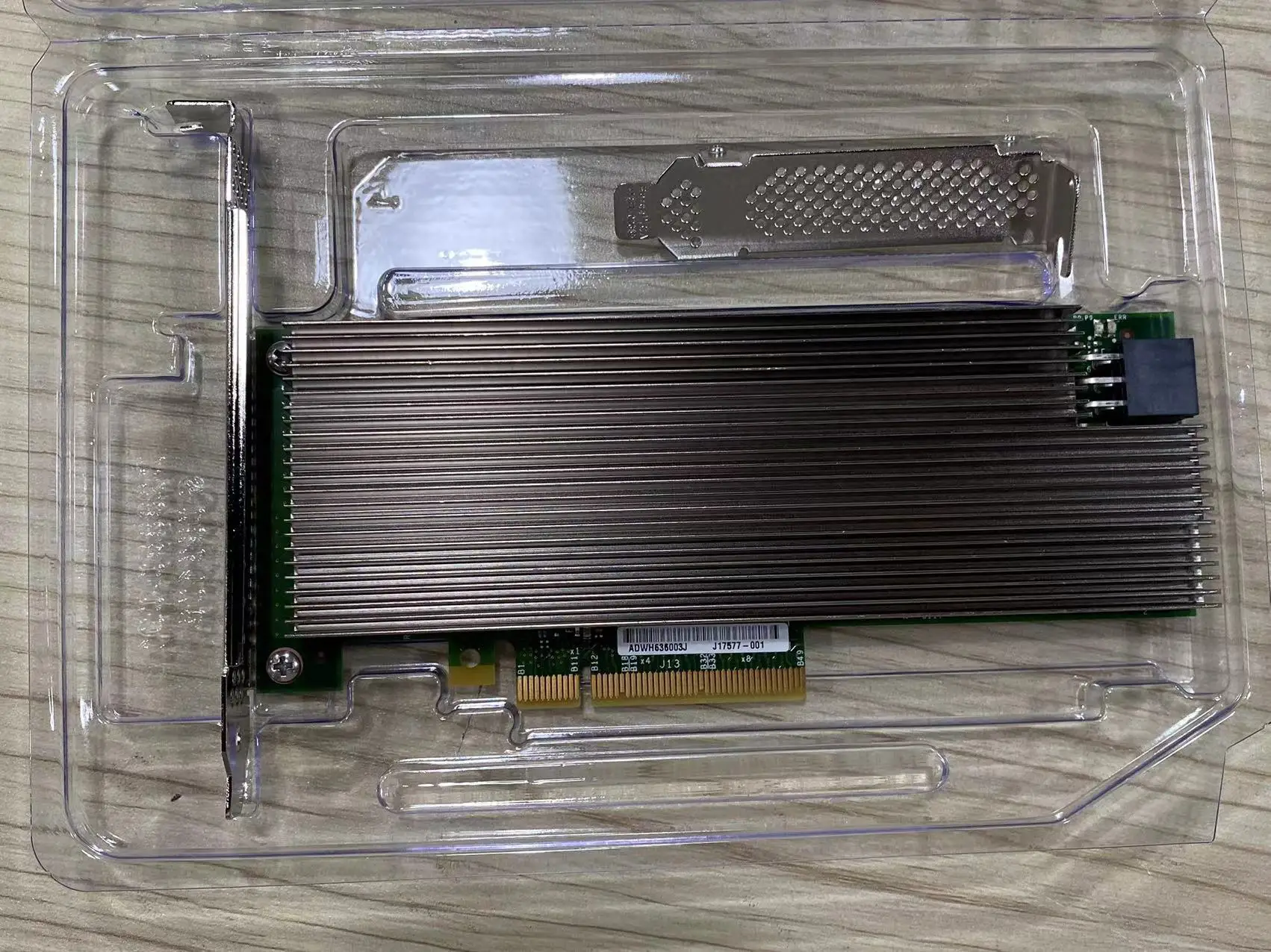 인텔 퀵 8950 퀵 어시스트 어댑터, 8950-SCCP 퀵 어시스트, PCI Express