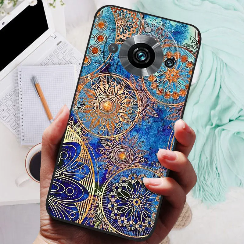 Black Silicone Bumper Case with Wolf and Lion Design - Soft TPU Covers