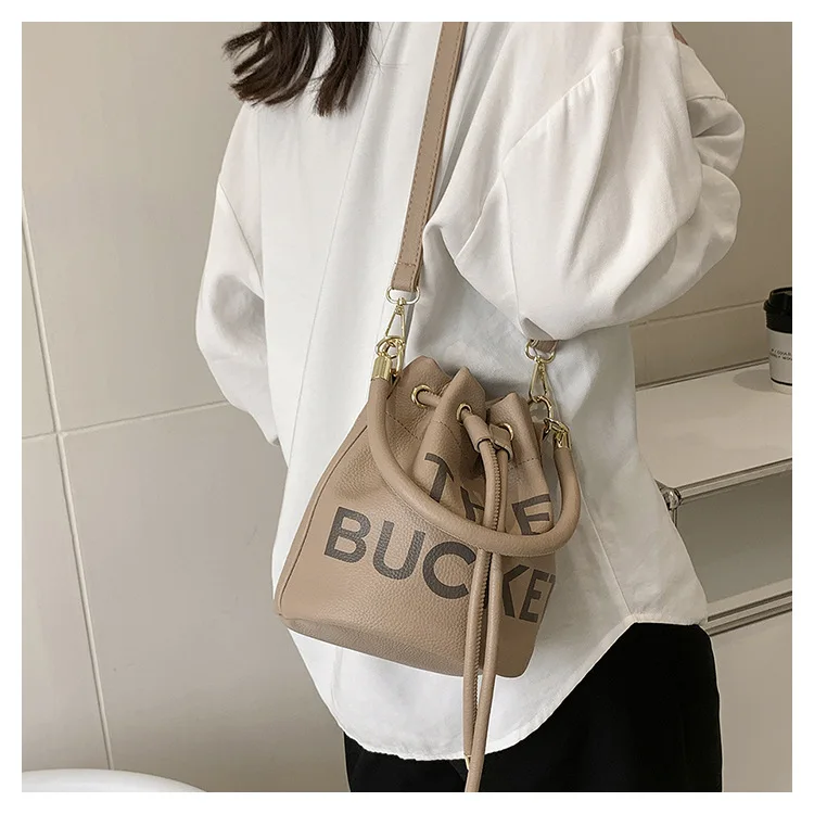 Spring New Fashion Letter PU Leather Bucket Bag - Packaging