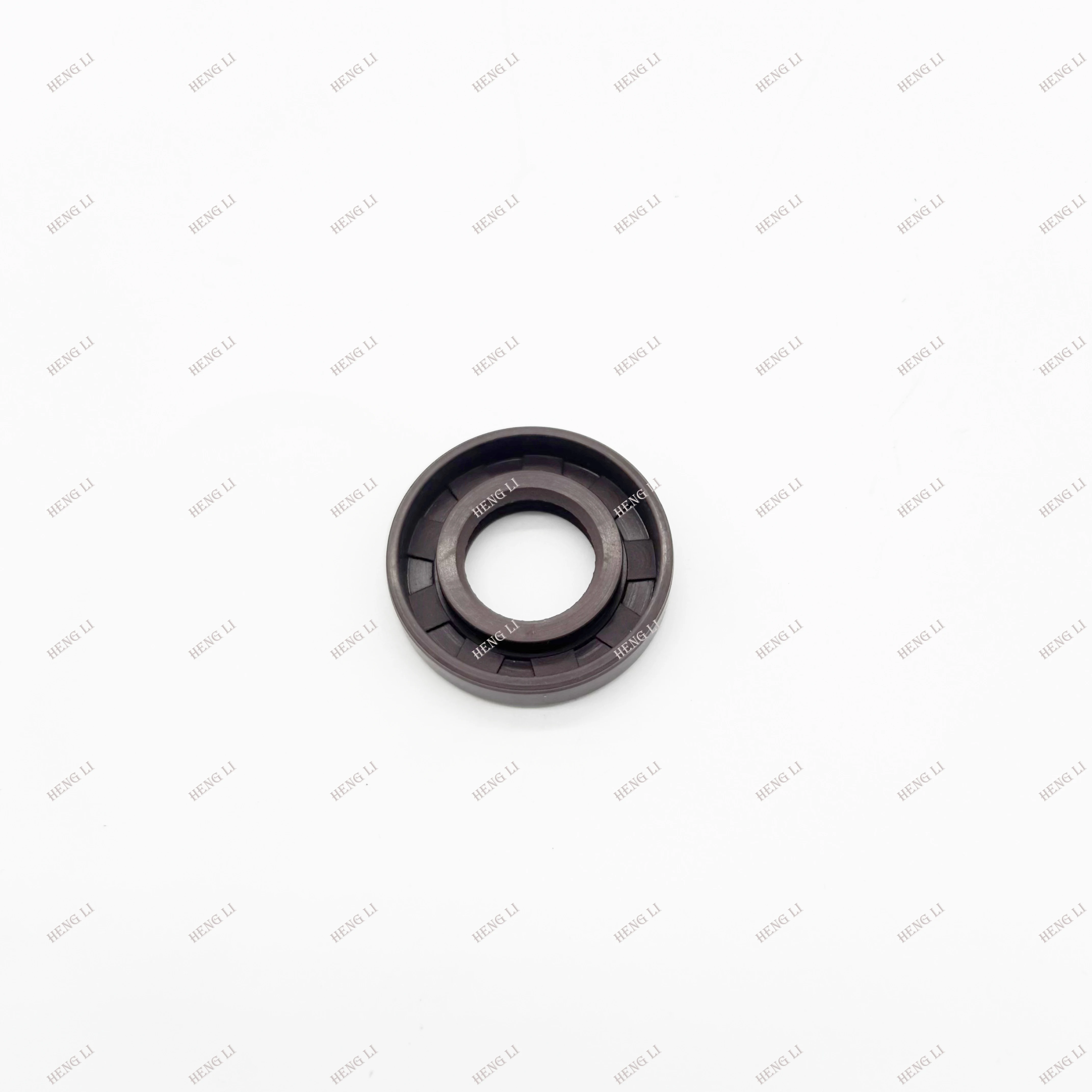 30711317 is suitable for Volvo XC90/XC60/S80 07 eccentric shaft oil seal/crankshaft front oil seal Hengli automotive parts