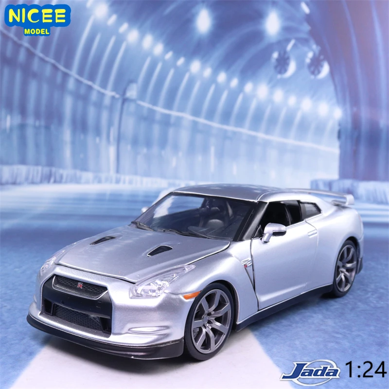 

1:24 Brian's 2009 Nissan Skyline GTR R35 Vehicle Metal Car Diecast Model Toy Collectible J44