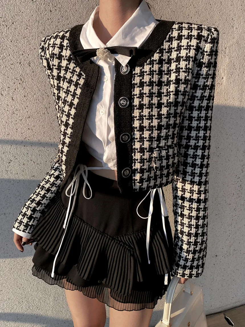 Elegant Cropped Jacket Women French Vintage Single Breasted Long Sleeve O-neck Top Autumn Y2k All-match Houndstooth Coats New