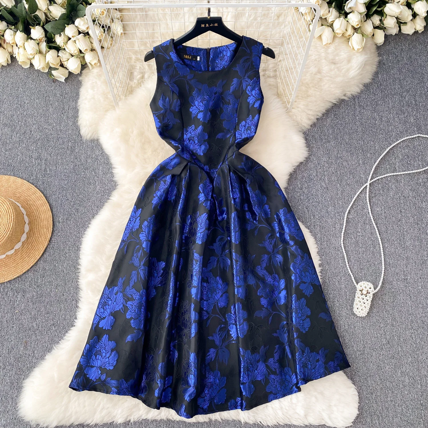 

Retro Floral Print Sleeveless Elegant Dress A-line Casual Dress Women Fashion Evening Party Autumn Vestidos