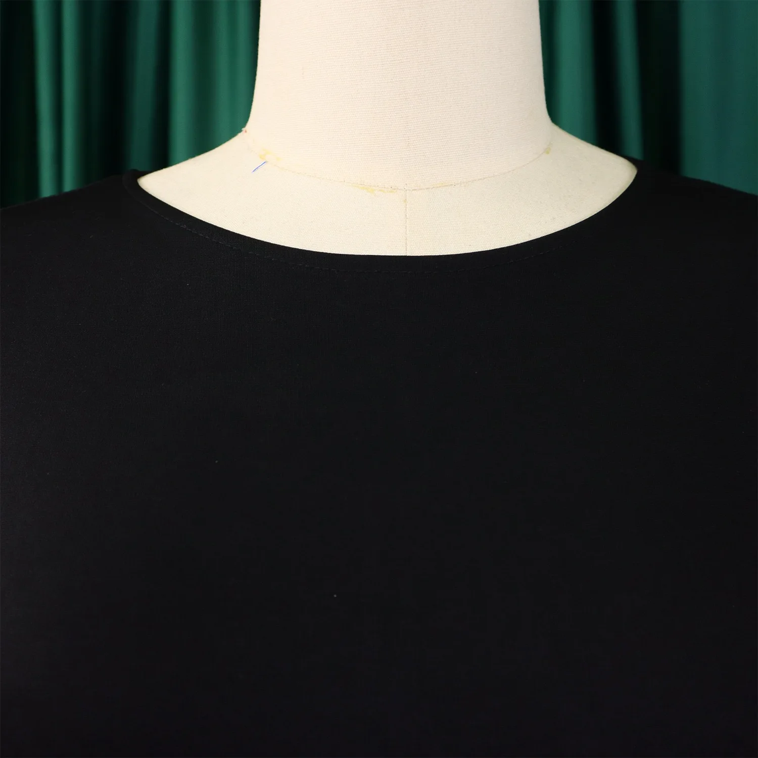 Elegante, figurbetonte Kleider für Damen, O-Ausschnitt, volle Ärmel, solide Hülle, Paket, Hüften, mittlere Wade, formelles Business-Arbeits- und Bürokleid 2025 – Detail 29