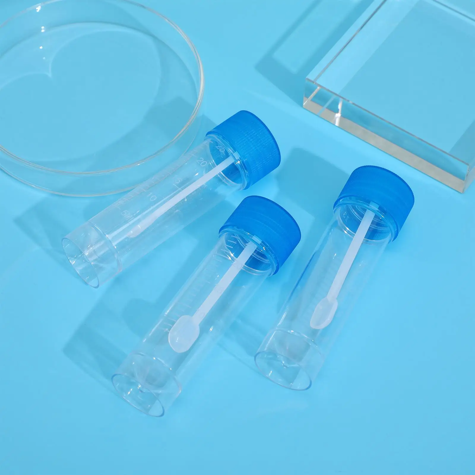 10pcs Plastic Leak Resistant Lid Specimen Cups Stool Sample Cups Fecal Specimen Stool Sample Collection
