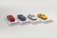 XF 1:64 Testarossa Diecast Model Car 1