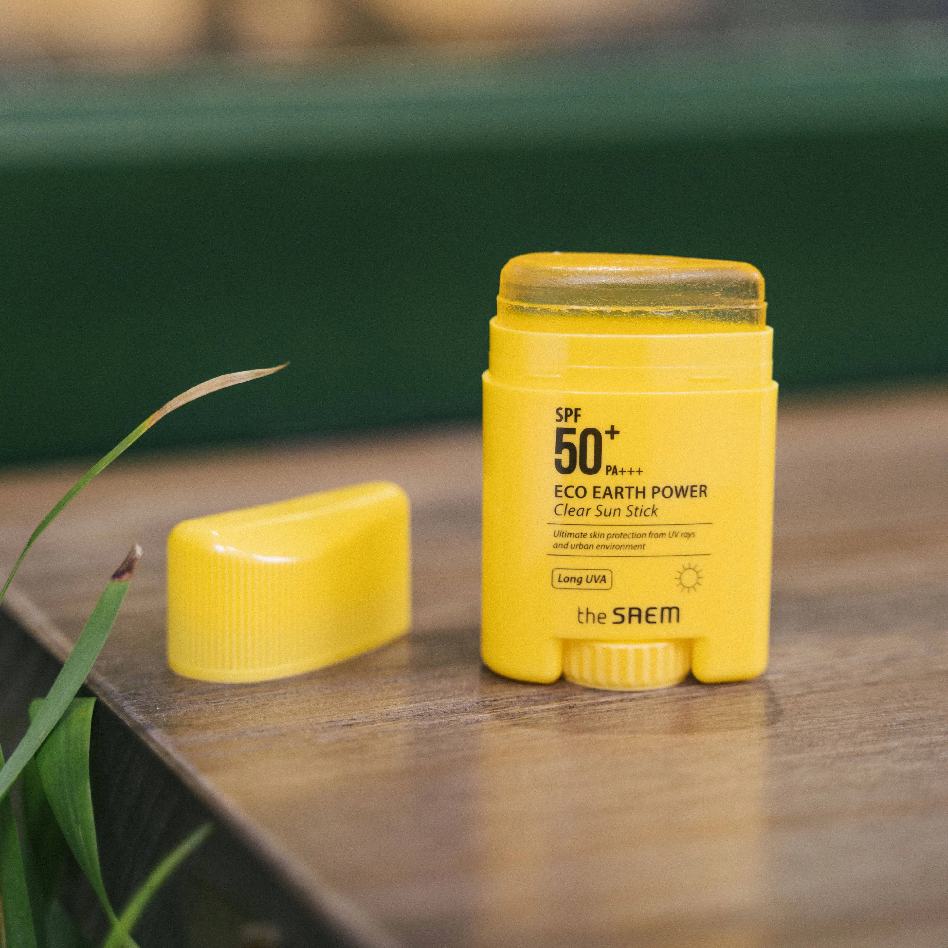 THE SAEM Eco Earth Power Clear Sun Stick 16g SPF50+ PA+++ Sunscreen Sunblock Skin Protective Korea Care Cosmetics facial sunscreen sunscreen cream