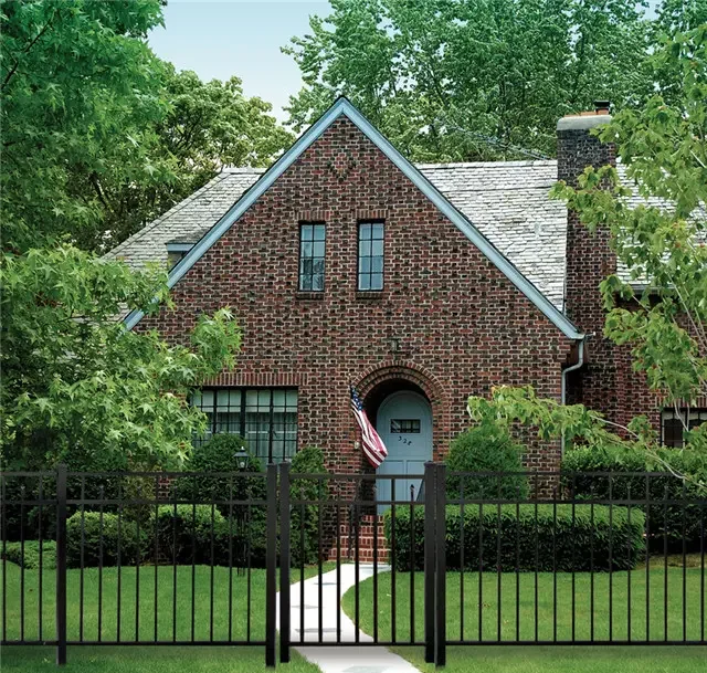 Favourite wrought iron fencing trellis gates flat top design aluminium boundary fence panels 5