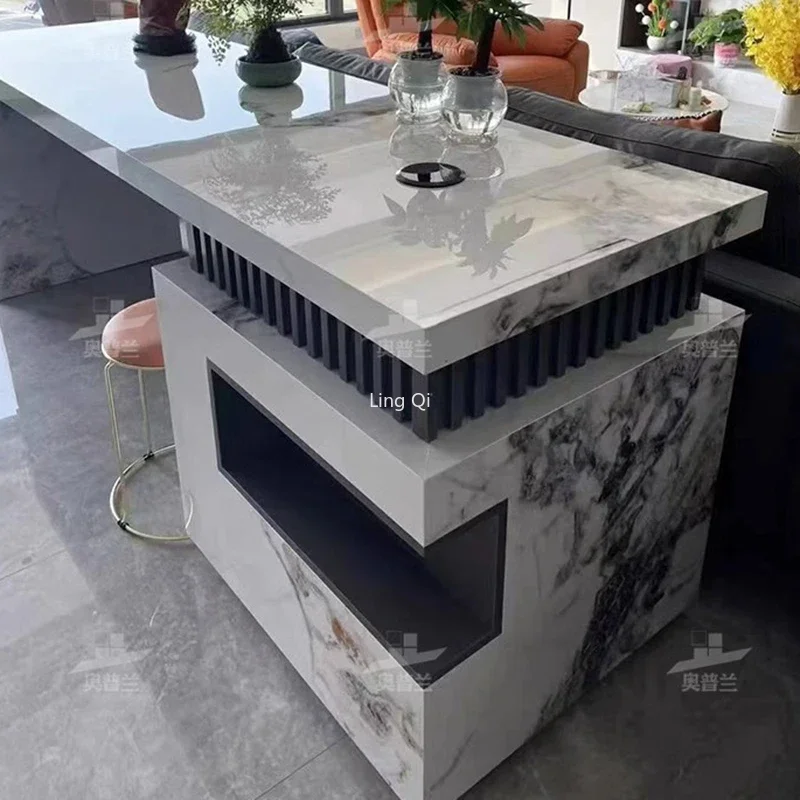 Рисунок 6 - Роскошный обеденный стол