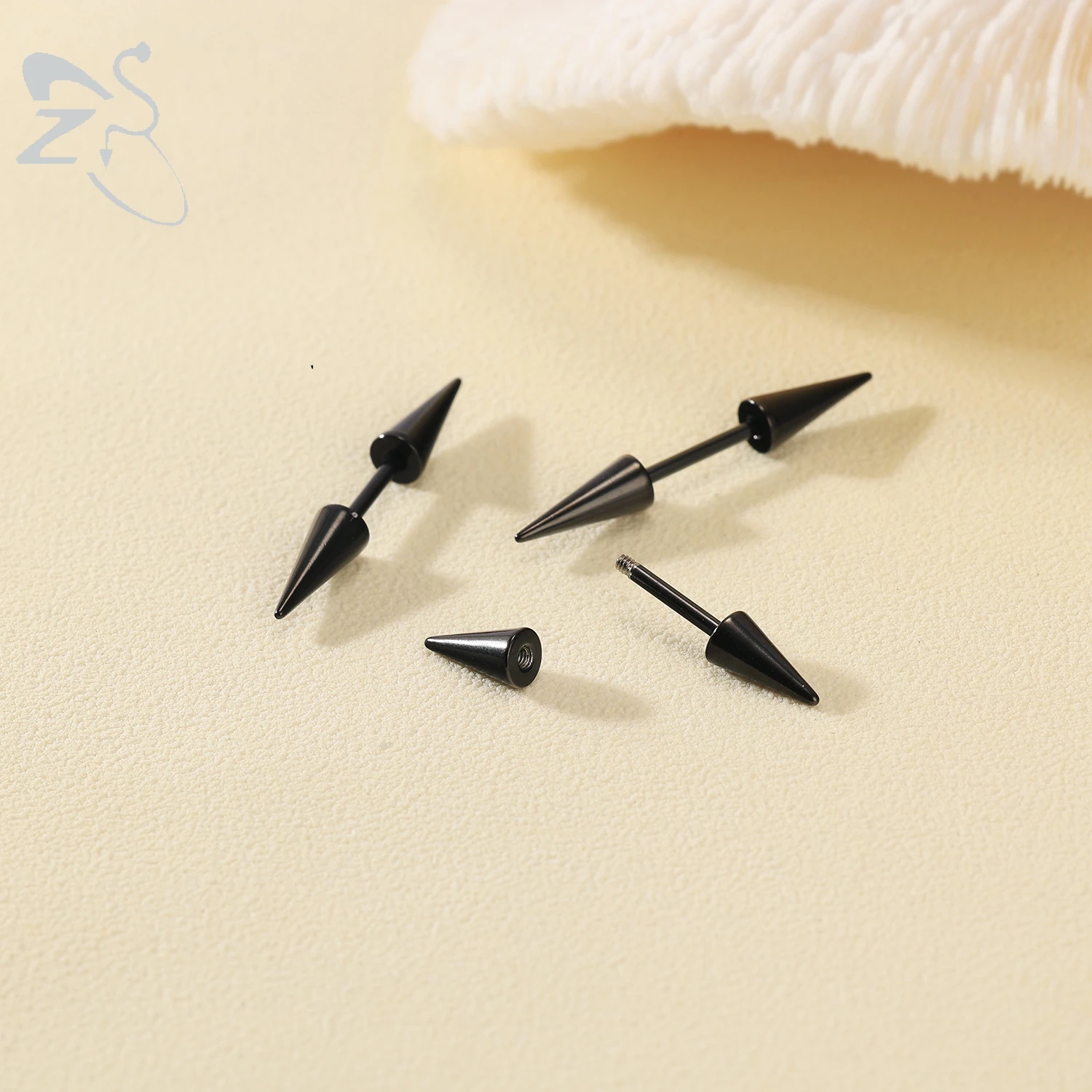 ZS 1PC 16G Spike Curved Barbell Augenbrauenring Außengewinde Augenbrauenbolzen Kegel Rook Daith Piercing Schwarz Farbe Lippenpiercing – Detail 7