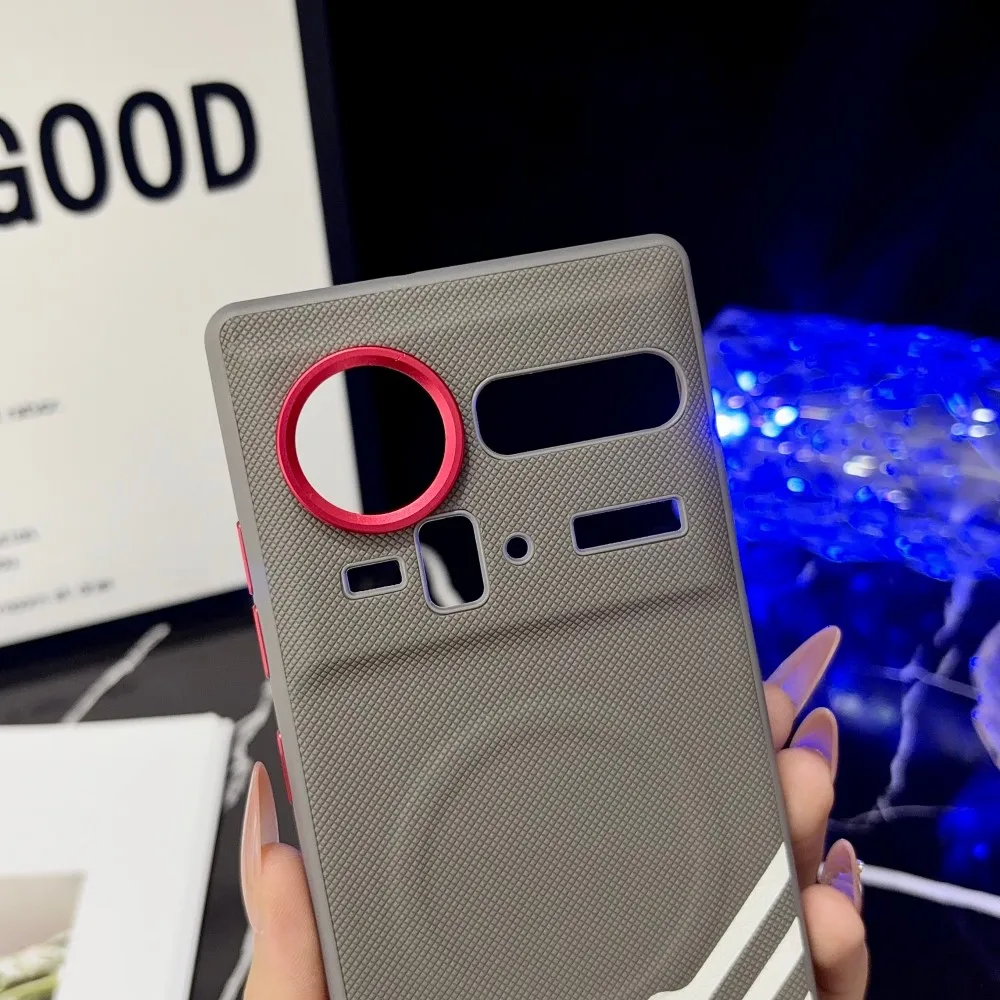 Luxury Vegan Leather Magnetic Magsafe Protective Phone Case