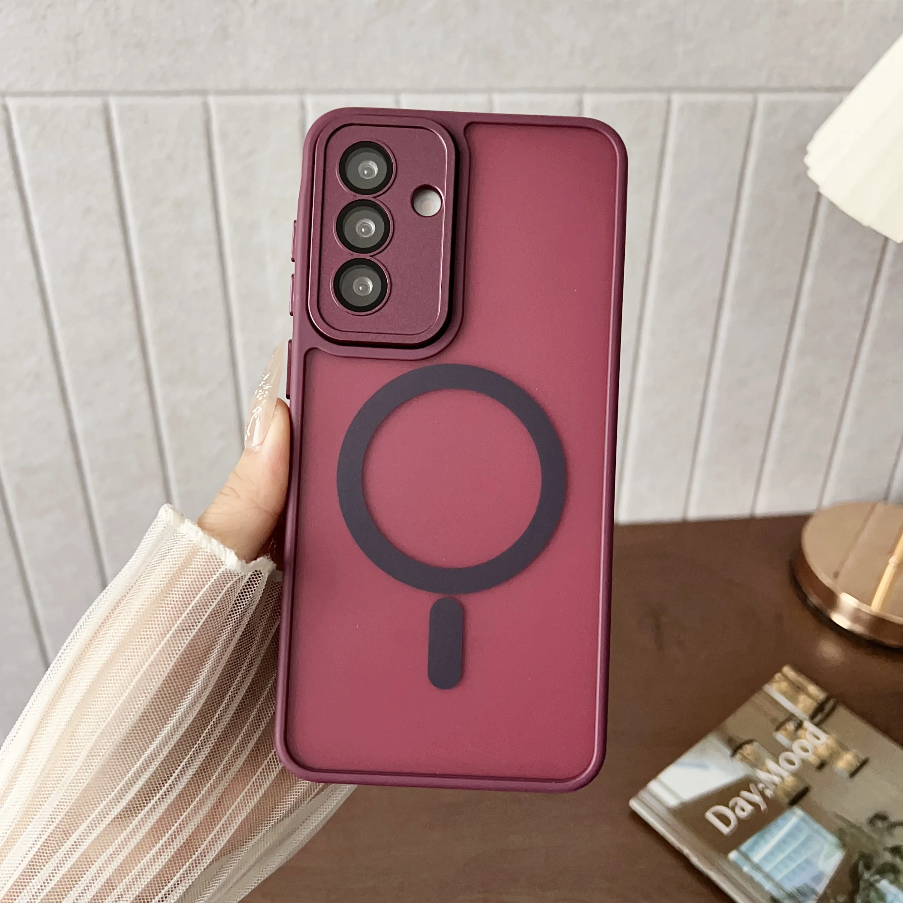 Luxury Matte Magnetic Wireless Charging Case with MagSafe-Compatible Hard Cover
