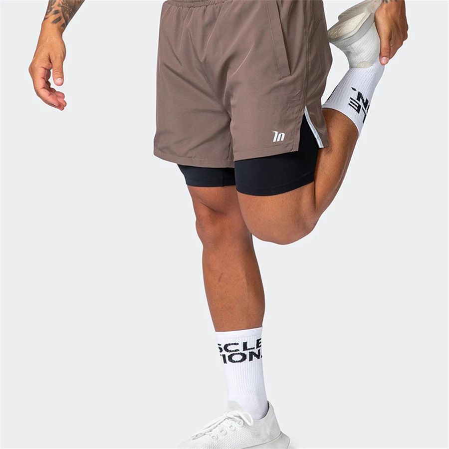 

2022 New Casual Shorts men Summer Mens Shorts 2 in 1 High Elastic Gyms Fitness Short Pants