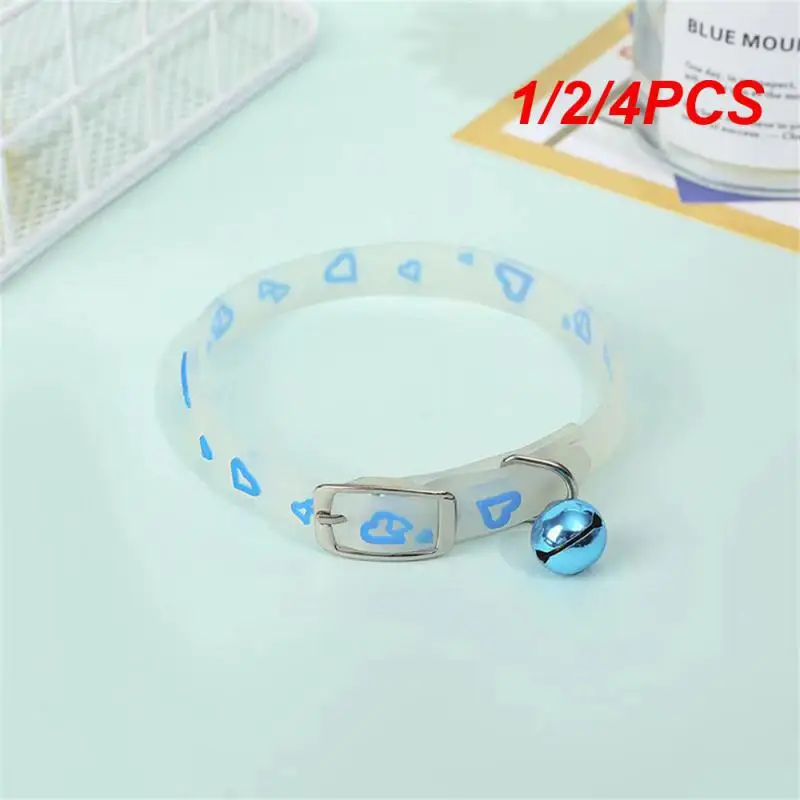 

1/2/4PCS Luminous Cat Necklace Fluorescent Silicone Collar For Dogs Anti-Loss Kitten Puppy Bell Collar Neck Ring Pet Supplies