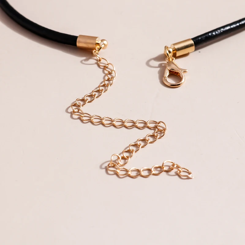 Gotischer Stil, Schwarzes Seil, Damen-Halskette, Choker, Seil-Halsketten, Goldfarbene Perlen, Goth-Schmuck, Halsband Für Mädchen, Kpop-Chocker Scf6427D8252E414Bb4134E9229Dab680M