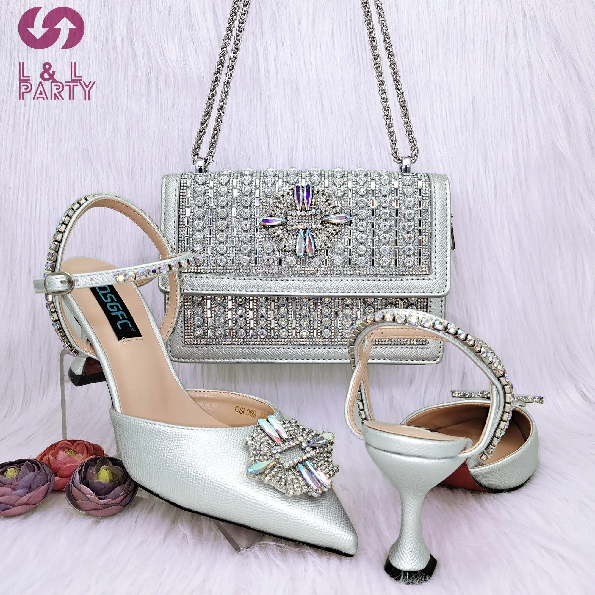 

Nigerian Special Design Slingback Pumps Match Hand Bag in Silver Color Think Heels African High Quality Shoes for Wedding
