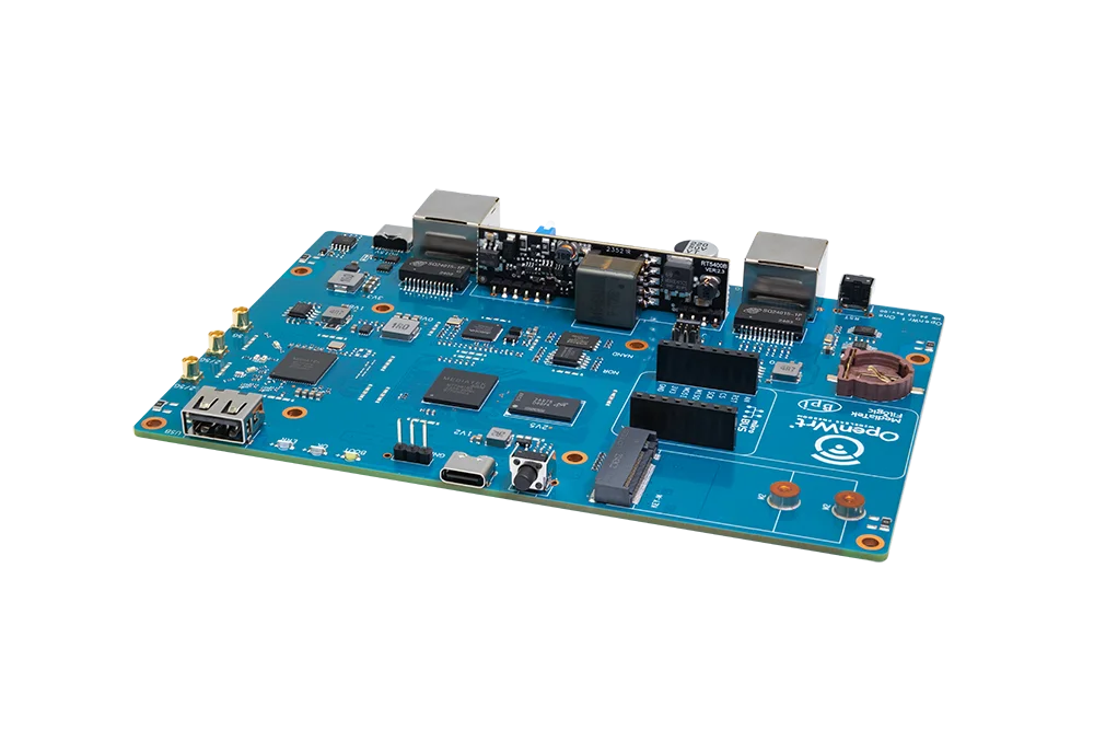 Banana Pi OpenWrt One Open Source Smart Router MediaTek MT7981B Dual-Band WiFi6