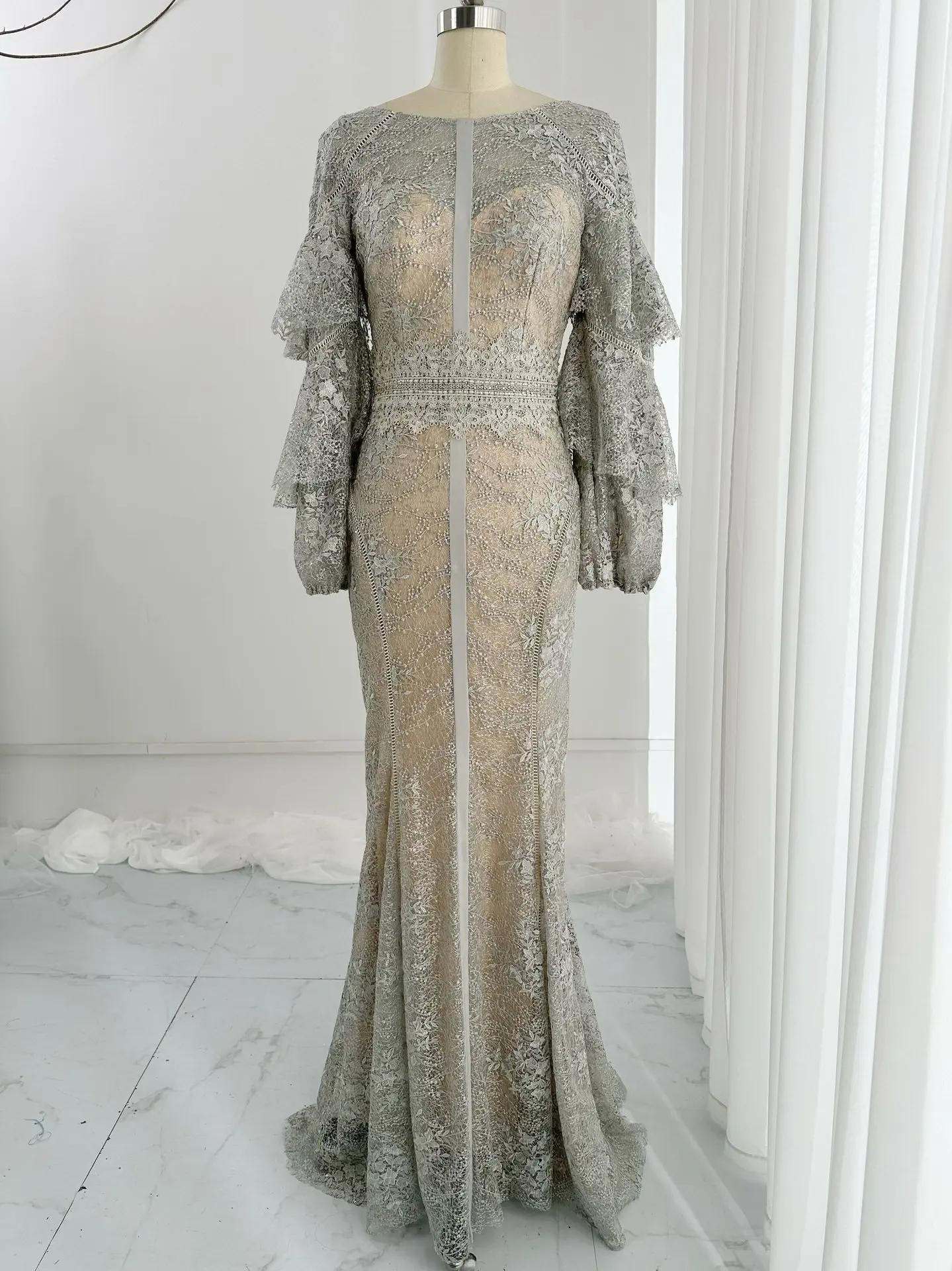 

Gray Light Luxury Long -Sleeved Long -Sleeved Meat Slim Feast Slim Mermaid Evening Dress Skirt M2052