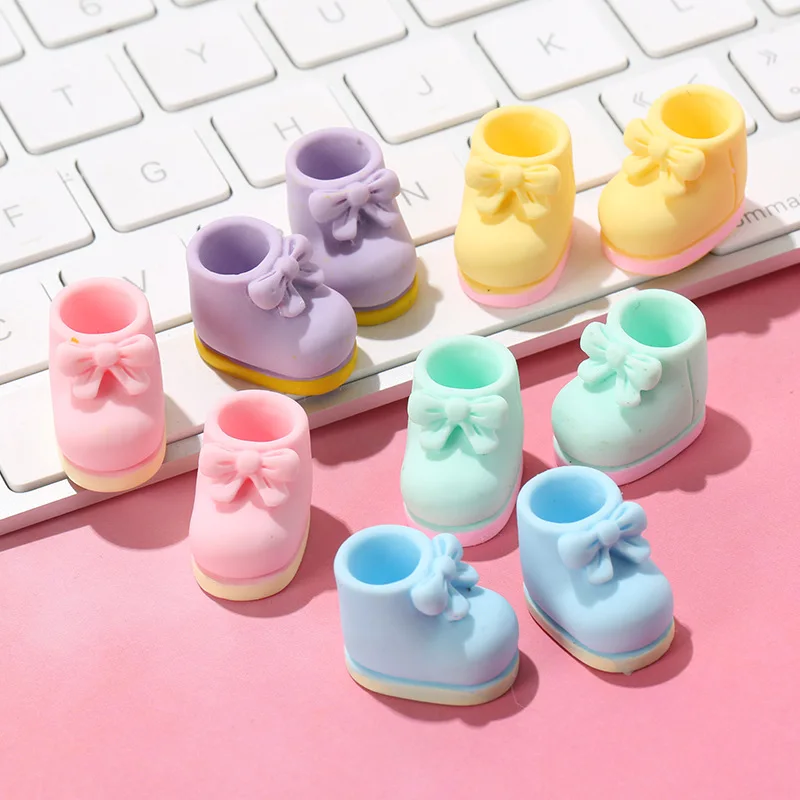 

10pcs Mix Kawaii Baby Boots Resin Flatback Cabochon Scrapbooking Charm DIY Girls Toys Hair Accessories 3D Christmas Shoes Charms
