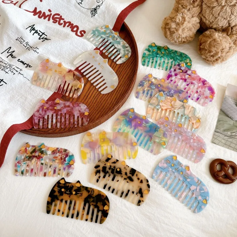 مشط كوري ذو أسنان واسعة للنساء بتصميم كلاسيكي لطيف على شكل قطة للسفر محمول بطبعة الفهد ومضاد للكهرباء الساكنة للأطفال