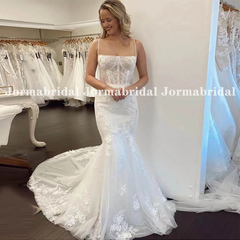 

Chic Spaghetti Straps Mermaid Wedding Dress with Square Neckline Illusion Bodice Floral Appliqués Country Bridal Gown Long Train