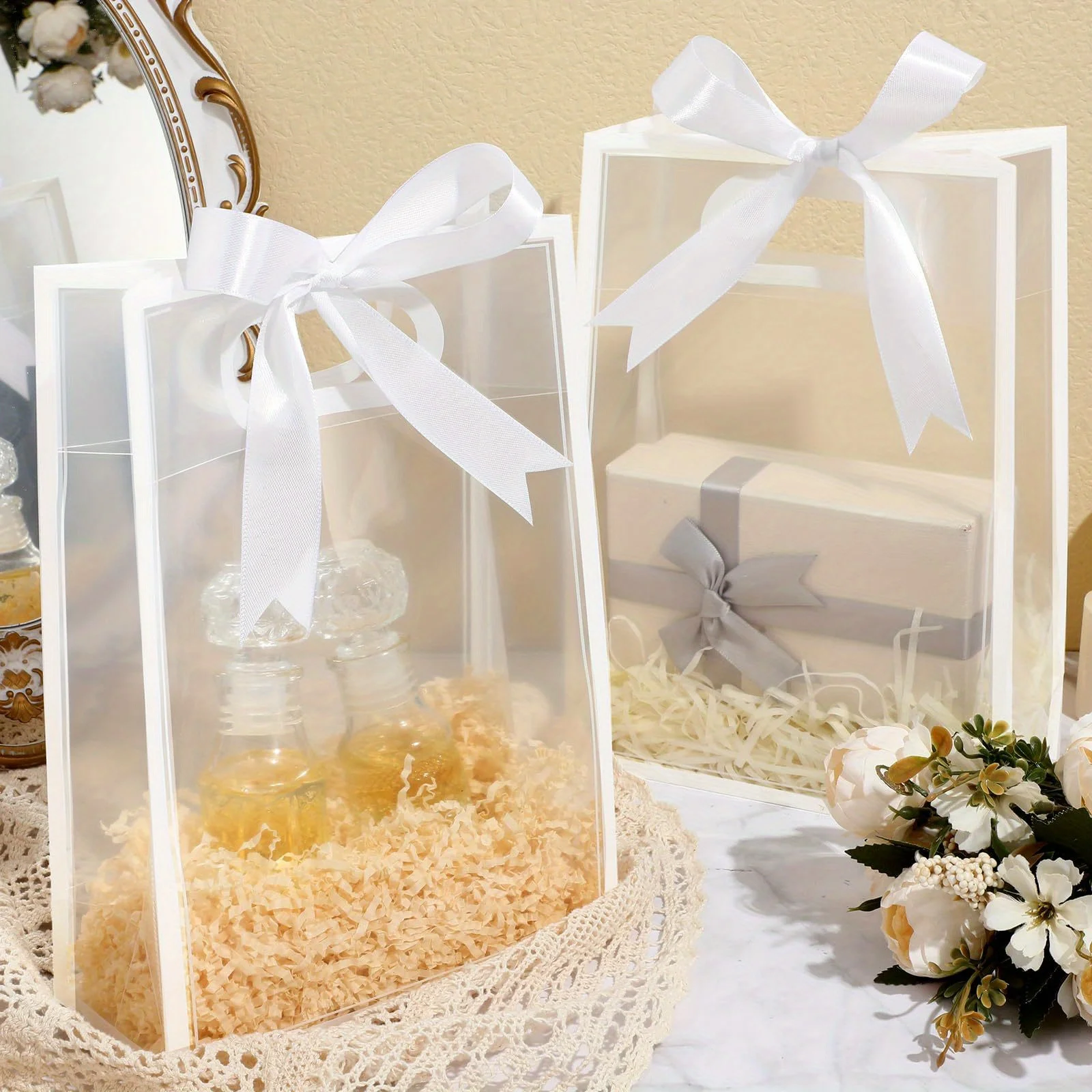 10 Stück durchsichtige Geschenktüten aus Kunststoff mit gestanzten Griffen, Blumentütenbeutel, wiederverwendbar, mit Band für Valentinstag, Hochzeit und Geburtstag – Detail 16